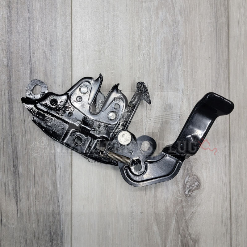 Load image into Gallery viewer, Nissan R34 Skyline GTR Hood Release Latch Assembly - NizmoPartsPlug