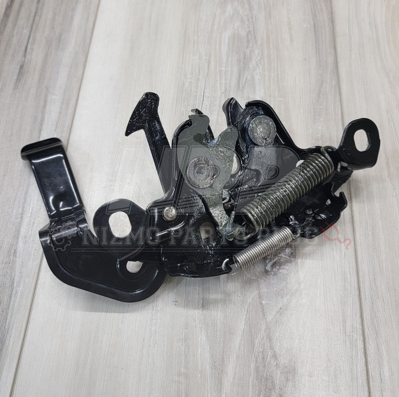 Load image into Gallery viewer, Nissan R34 Skyline GTR Hood Release Latch Assembly - NizmoPartsPlug