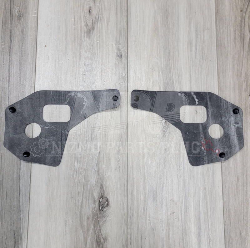 Load image into Gallery viewer, Nissan R34 Skyline Headlight Protector Seal Set - NizmoPartsPlug