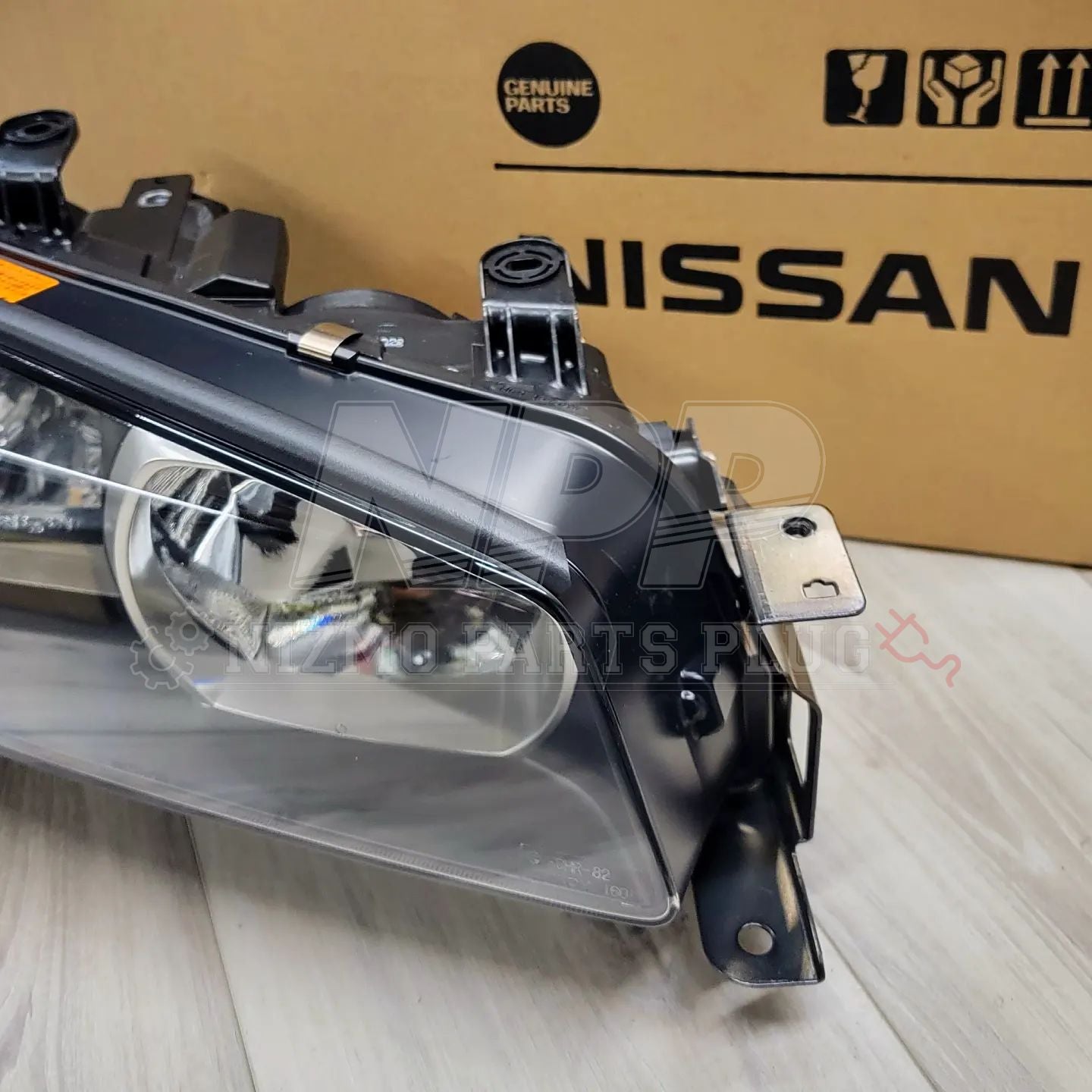 Nissan R34 Skyline GTT/GT-R H.I.D. Headlight Set Complete