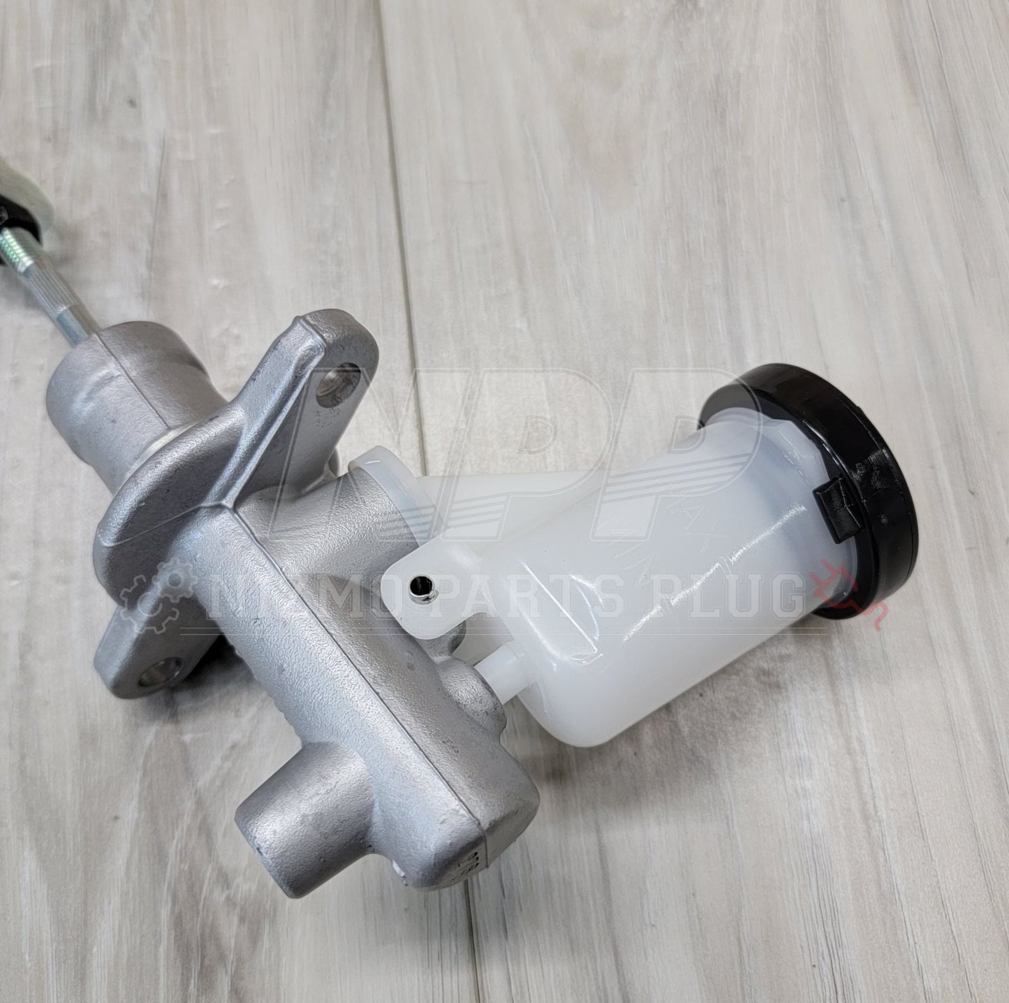 Nissan Stagea RB25DET AWD Clutch Master Cylinder Assembly - NizmoPartsPlug