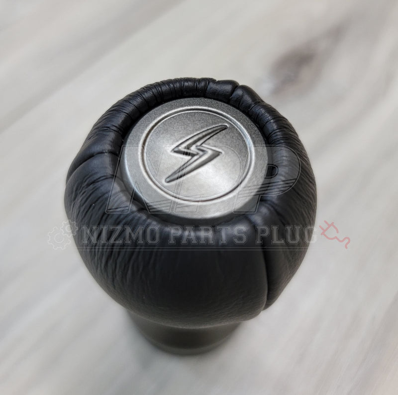 Load image into Gallery viewer, Nissan S15 Silvia Spec-R 6-Speed Leather Shift Knob - NizmoPartsPlug