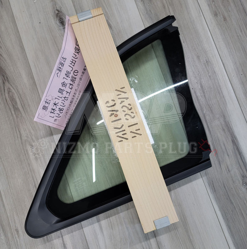 Load image into Gallery viewer, Nissan R34 Skyline Coupe Rear Quarter Glass Set (UV Cut) - NizmoPartsPlug