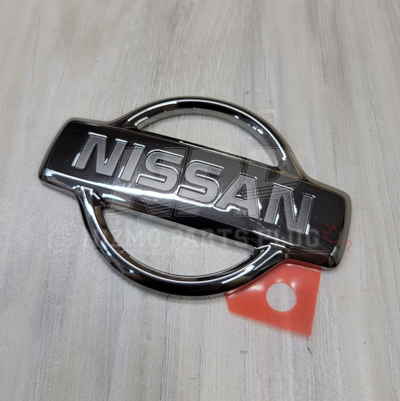 Load image into Gallery viewer, Nissan R34 Skyline GT-R Early Trunk Logo Emblem - NizmoPartsPlug