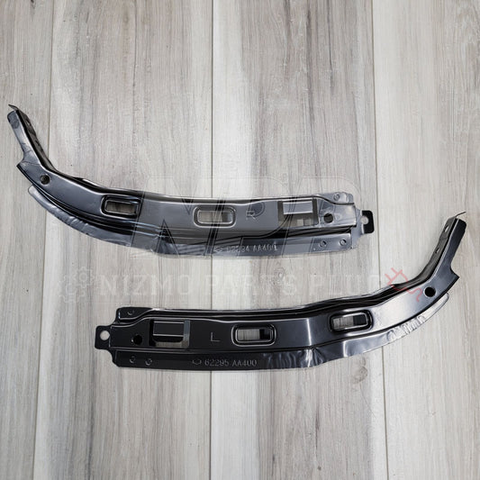 Nissan R34 Skyline GTR Headlight Retainer Bracket Set - NizmoPartsPlug