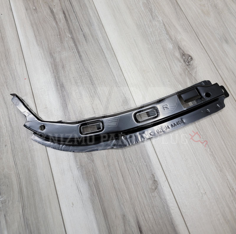 Load image into Gallery viewer, Nissan R34 Skyline GTR Headlight Retainer Bracket Set - NizmoPartsPlug