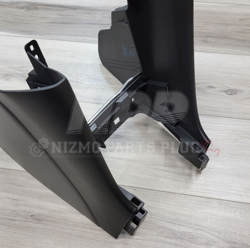 Load image into Gallery viewer, Nissan R34 Skyline Center Console Lower Support Assembly - NizmoPartsPlug