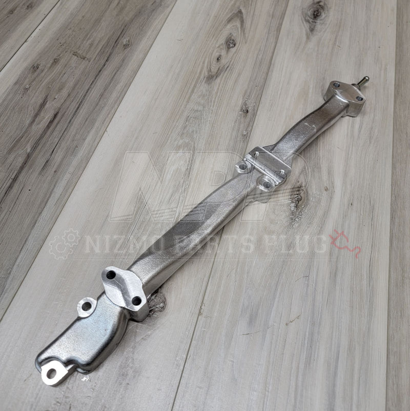 Load image into Gallery viewer, Nissan Skyline RB26DETT Water Hose Connector - NizmoPartsPlug