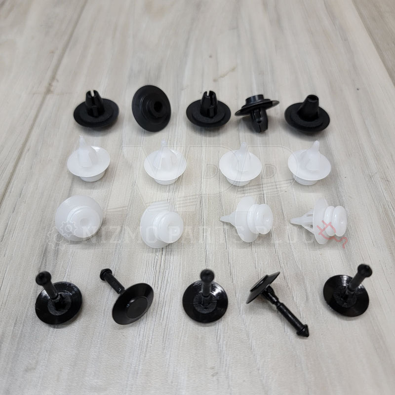 Load image into Gallery viewer, Nissan R32 Skyline GTR SideSkirt Clip Mounting Set - NizmoPartsPlug