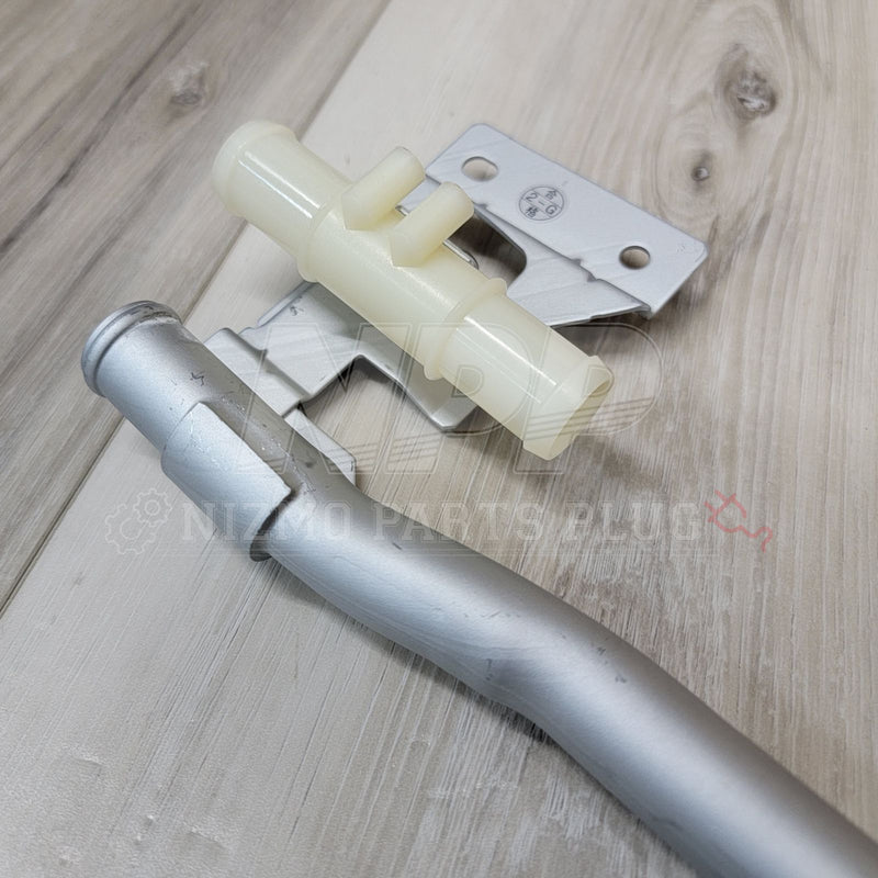 Load image into Gallery viewer, Nissan R33/34 Skyline Firewall Heater Hose Connector Bracket - NizmoPartsPlug