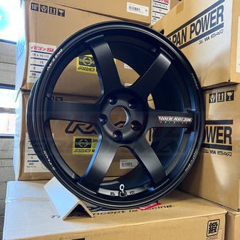 Load image into Gallery viewer, Volk Racing TE37 Saga S Plus in 18x9.5 +12 5-114.3 Set
