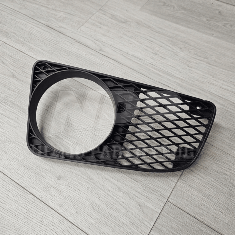 Load image into Gallery viewer, Nissan S15 Silvia Spec-R Aero Front Bumper Foglight Bezel Set - Mīrai Mamōru
