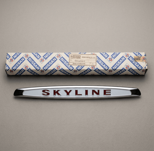NOS Nissan Skyline KPGC10 Hakosuka Rear Trunk Garnish Ornament