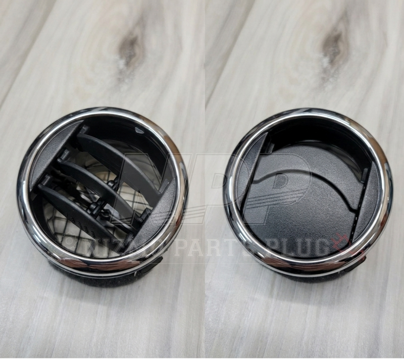 Cargue la imagen en el visor de la galería, Nissan S15 Silvia Dashboard Air Conditioner Vent Assembly (Chrome)
