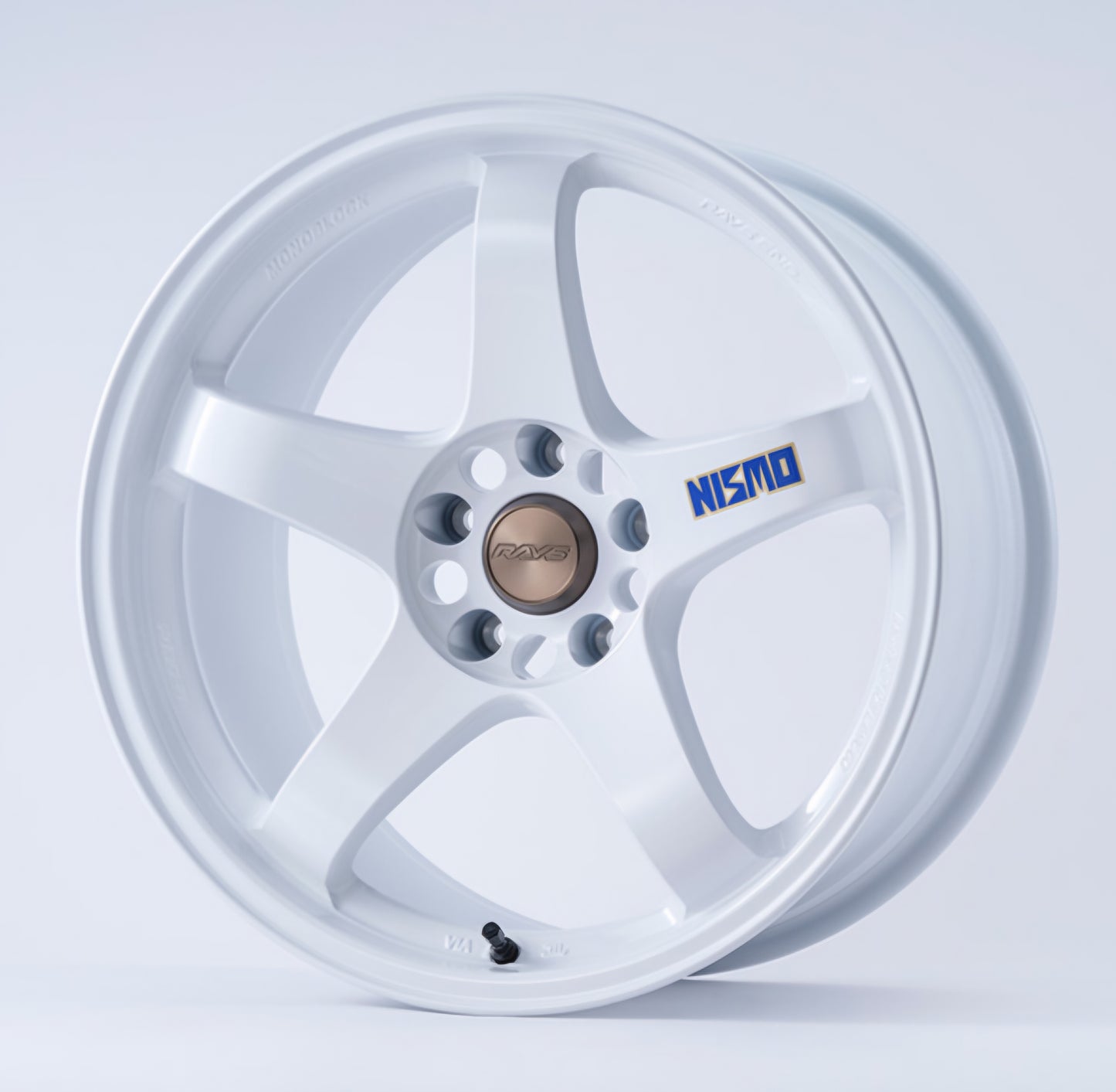 Nissan 40th Anniversary NISMO Special LMGT4 Road Wheel Assembly (PRE-ORDER)