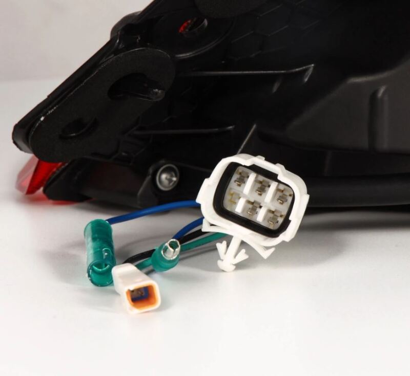 Cargue la imagen en el visor de la galería, AlphaRex 22-24 Toyota GR86 LUXX LED Taillights Vivid Red 675030 *Discontinued
