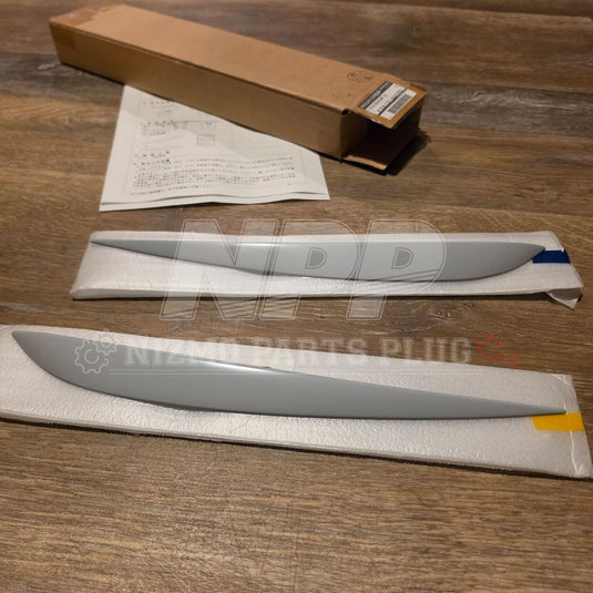 Nissan Skyline R34 Optional NISMO Headlight Eyelids Kit – F2410-AA050