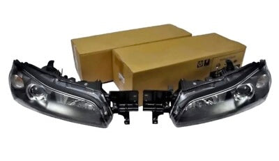 Load image into Gallery viewer, SPDZ1 OEM Replacement Nissan Silvia S15 Headlight Assembly (Left &amp; Right) with LED Upgrade

