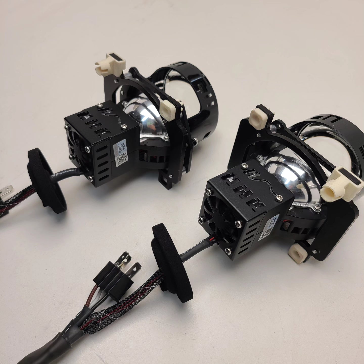 U.P.G R32 Skyline Bi-Led headlight upgrade kit