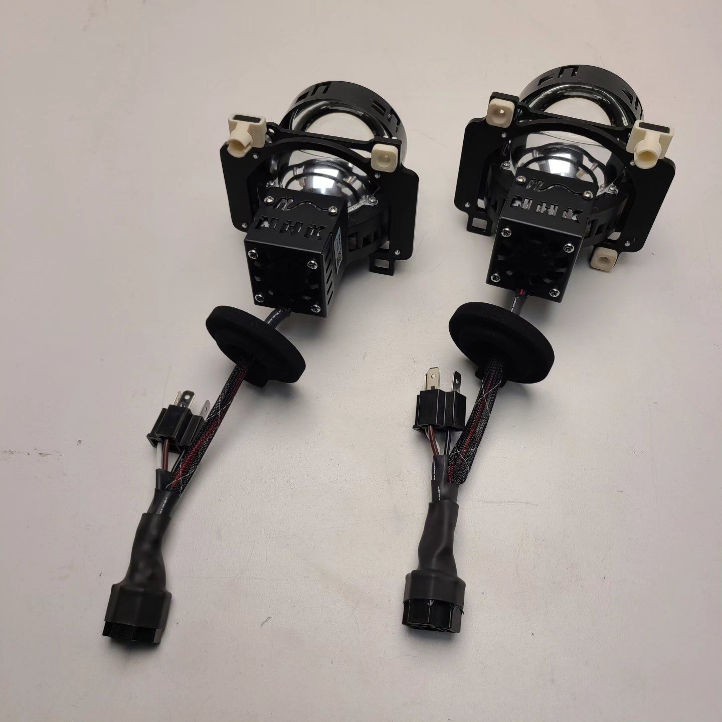 U.P.G R32 Skyline Bi-Led headlight upgrade kit