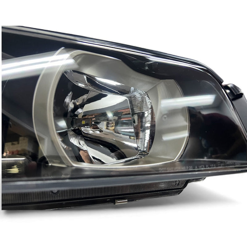 Load image into Gallery viewer, SPDZ1 R34 GTR Projector - LHD &amp; RHD Beam LED Headlights (Pair)
