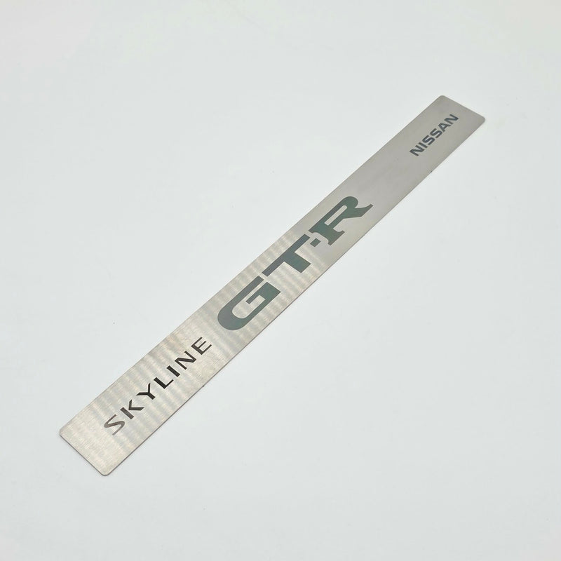 ギャラリービューアに画像をロードする, Nissan Skyline GTR RB26 Center Ornament Label | OSG
