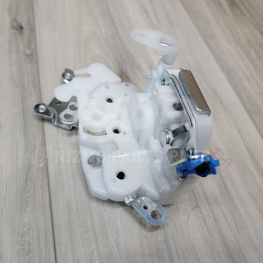 Nissan R34 Skyline Coupe Front Door Lock Actuator RH - NizmoPartsPlug