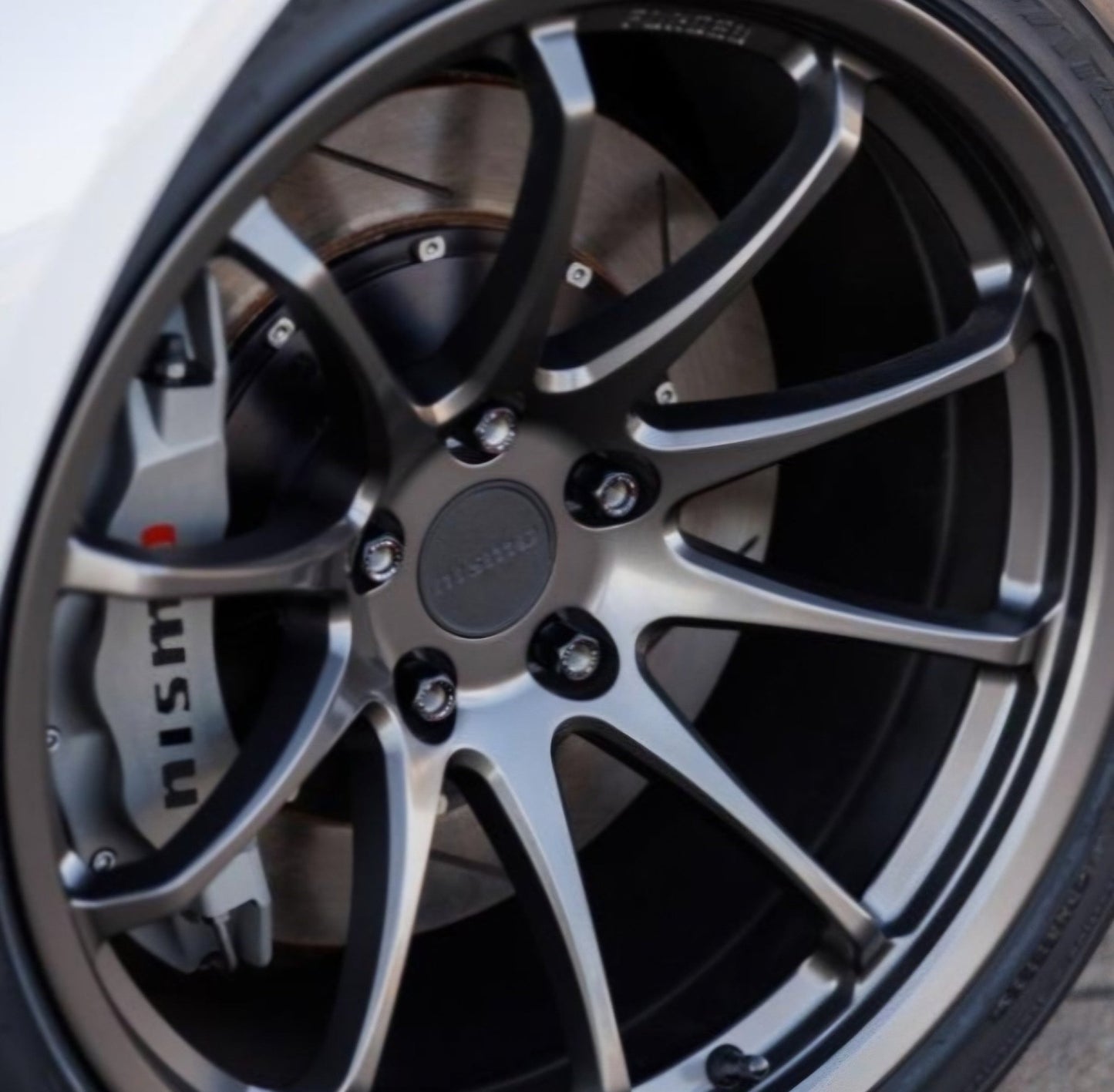 Nismo RZ34 Nissan Z 19x9.5 +22 Anthracite LMRS1 Wheel