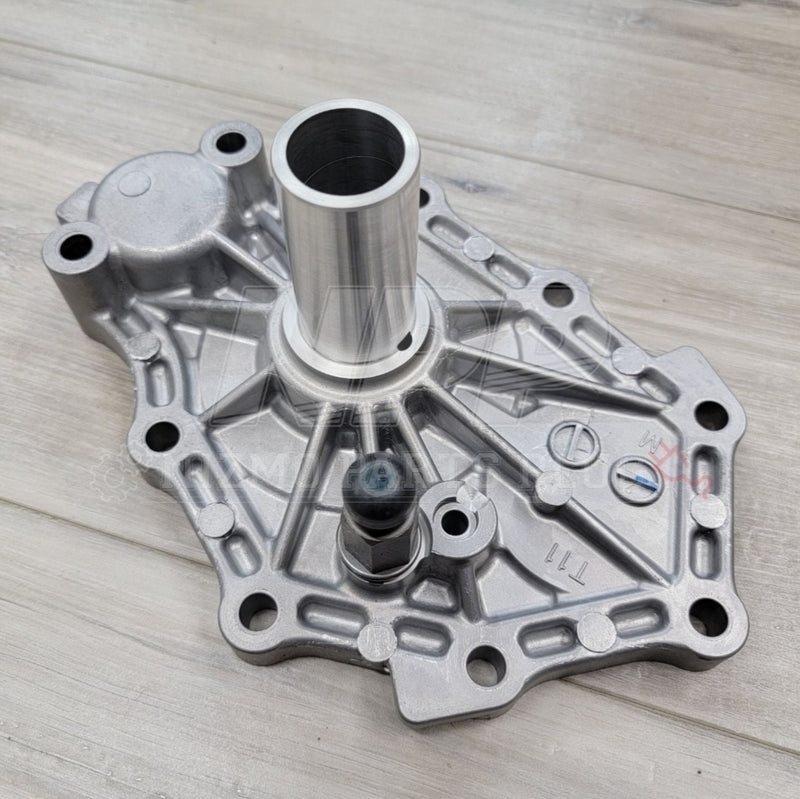 Load image into Gallery viewer, Nissan Skyline R32/33 Transmission Push type Front Pump Assembly - NizmoPartsPlug
