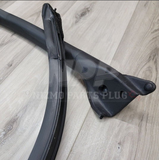 Nissan S15 Silvia Coupe RH Upper Window Weatherstrip - NizmoPartsPlug