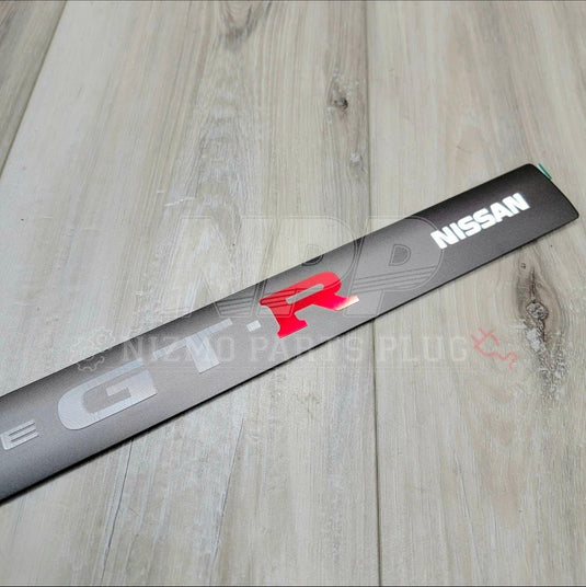 Nissan R34 Skyline GTR NÜR Center Valley Cover Emblem (RARE)