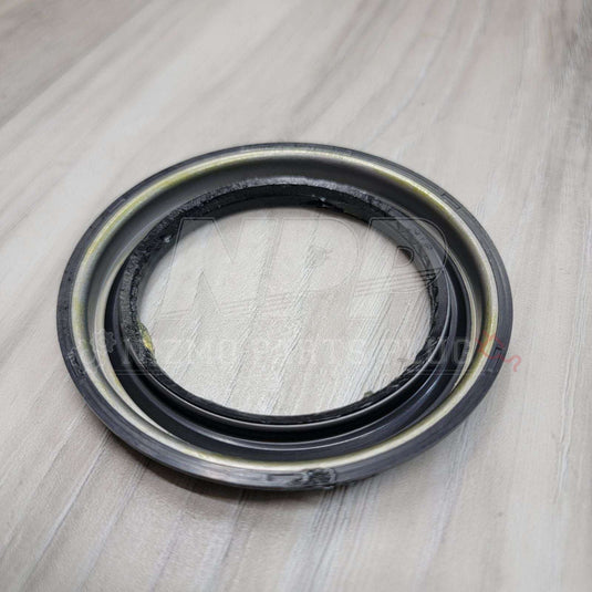 Nissan R32-34 Skyline GTR Rear Wheel Hub Grease Seal - NizmoPartsPlug