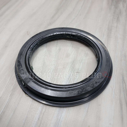 Nissan R32-34 Skyline GTR Rear Wheel Hub Grease Seal - NizmoPartsPlug