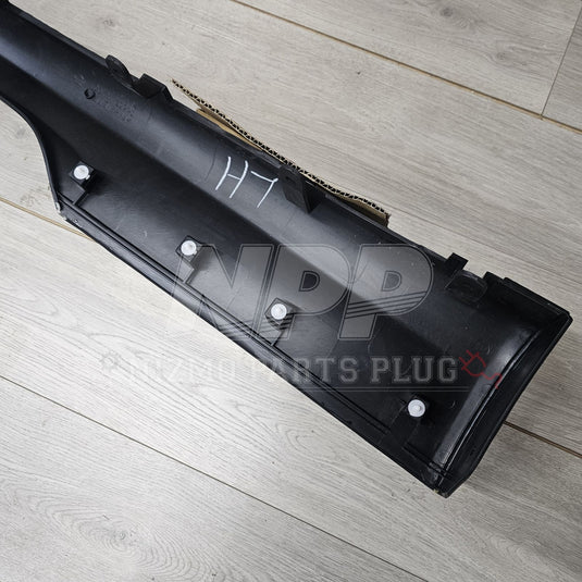 Nissan R34 Skyline GTR RH Center Sideskirt Assembly - NizmoPartsPlug