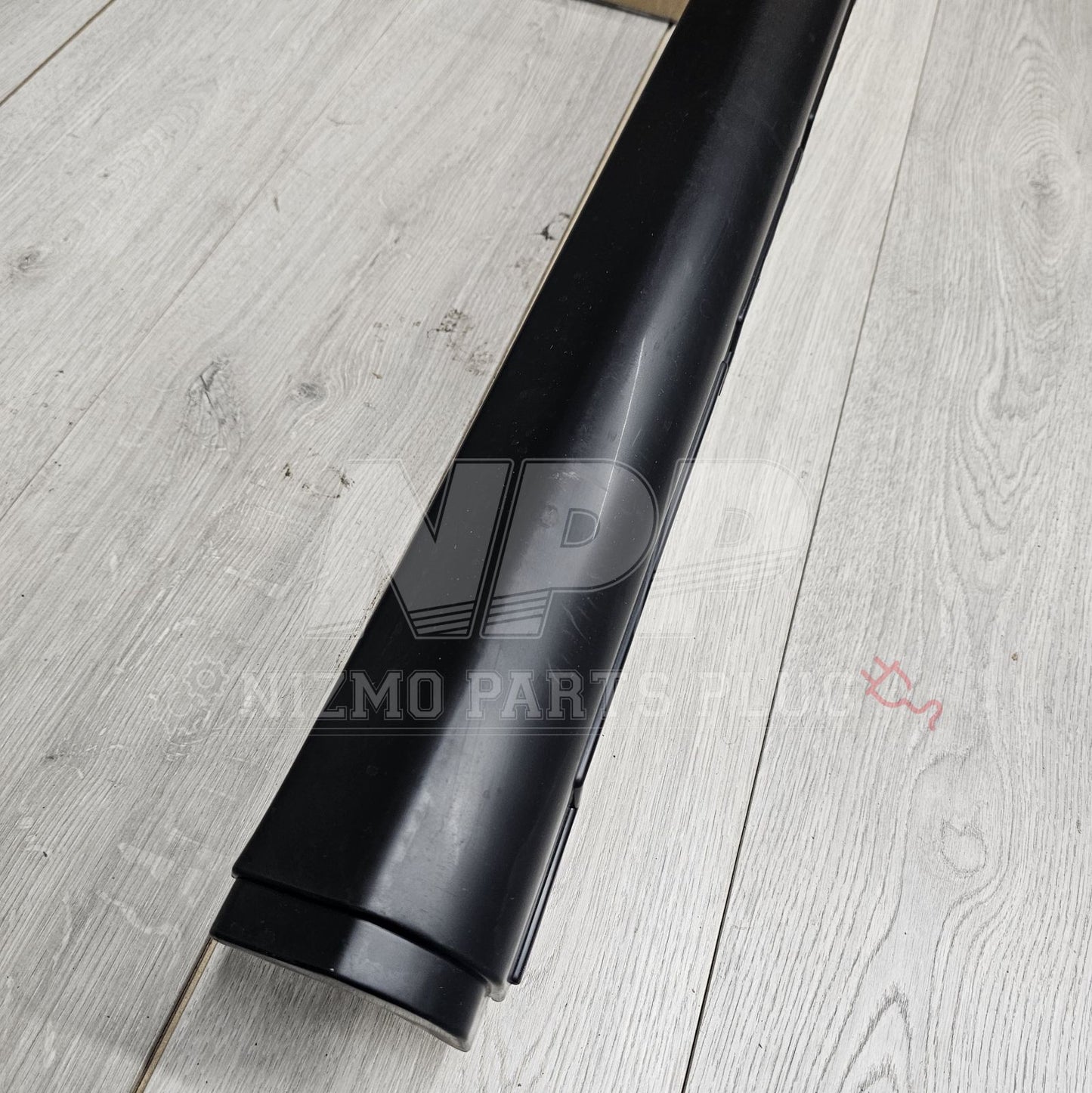 Nissan R34 Skyline GTR LH Center Sideskirt Assembly