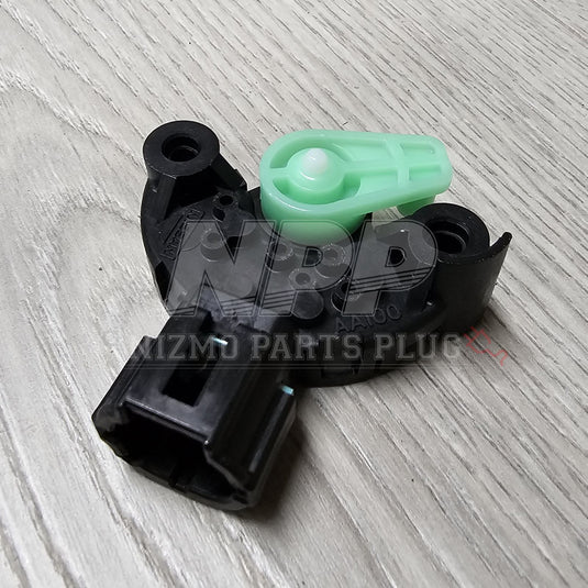 Nissan R34 Skyline Door Lock Actuator (Non-Keyless Entry Models) - NizmoPartsPlug