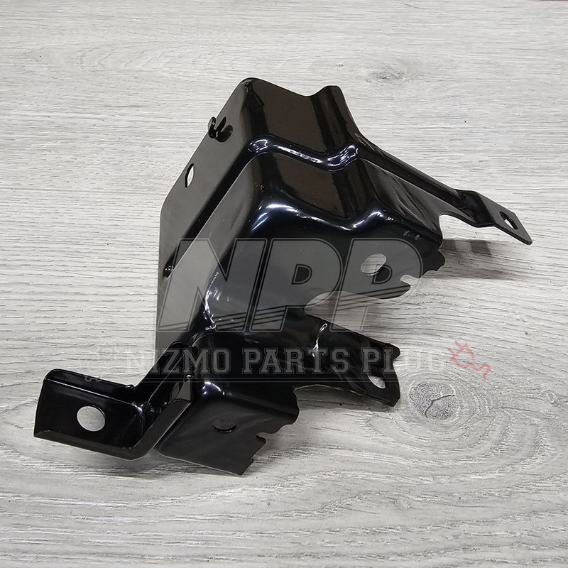 Load image into Gallery viewer, Nissan S15 Silvia Headlight Mounting Bracket Rh - NizmoPartsPlug
