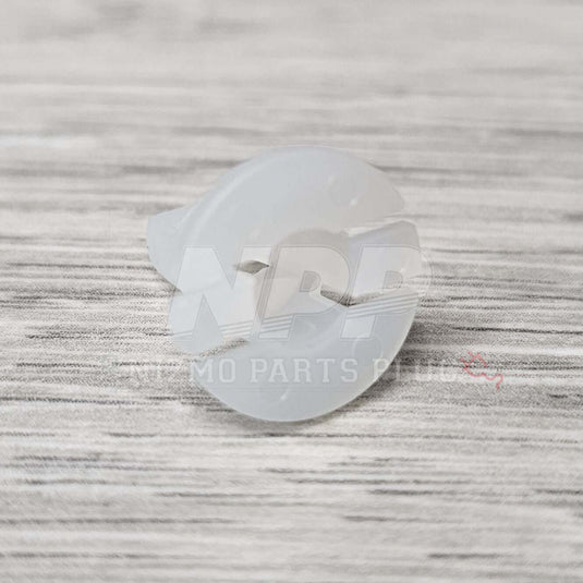 Nissan WGC34 Stagea Sideskirt Mounting Clip & Grommet Set - NizmoPartsPlug