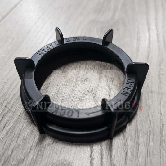Nissan R32 Skyline Headlight Outer Cover Locking Cap (N1 Type) - NizmoPartsPlug