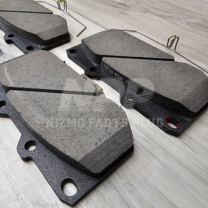 Load image into Gallery viewer, Nissan R32 Skyline GTR Front Brake Pad Set - NizmoPartsPlug
