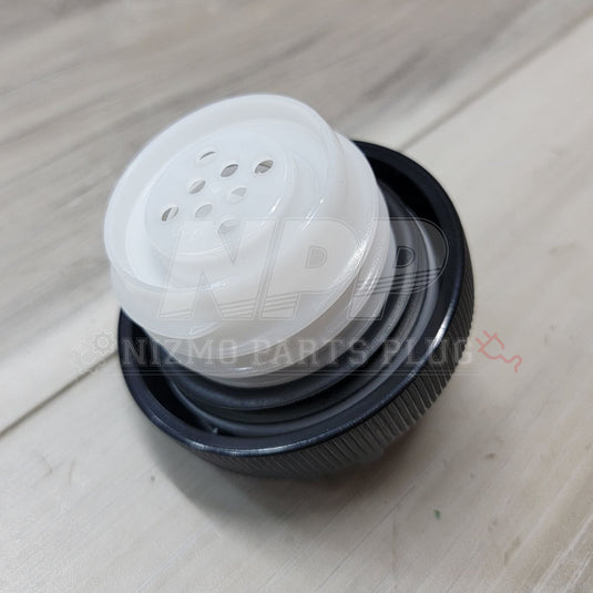 Nissan Fuel Filler Cap (Multiple Vehicles) - NizmoPartsPlug