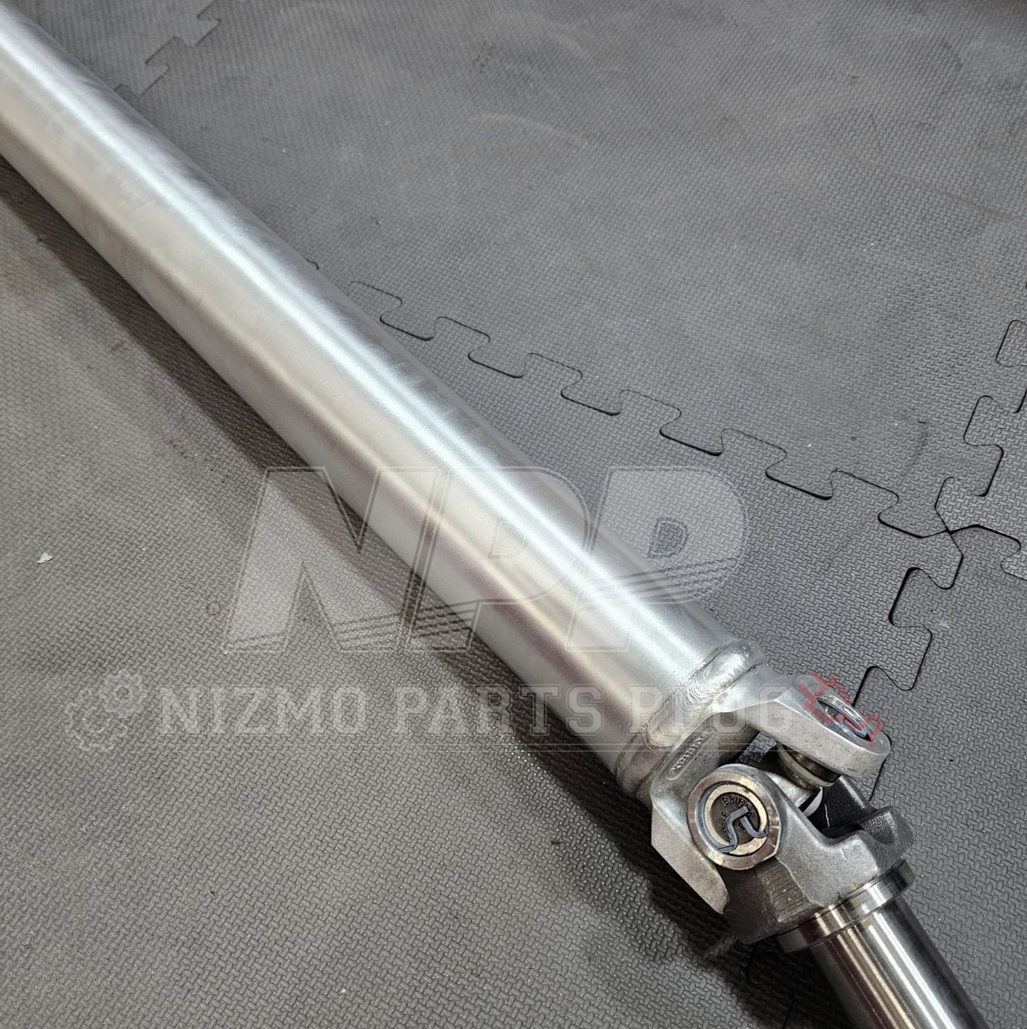 NPP Nissan R34 Skyline GTT Performance 1 Piece DriveShaft Assembly