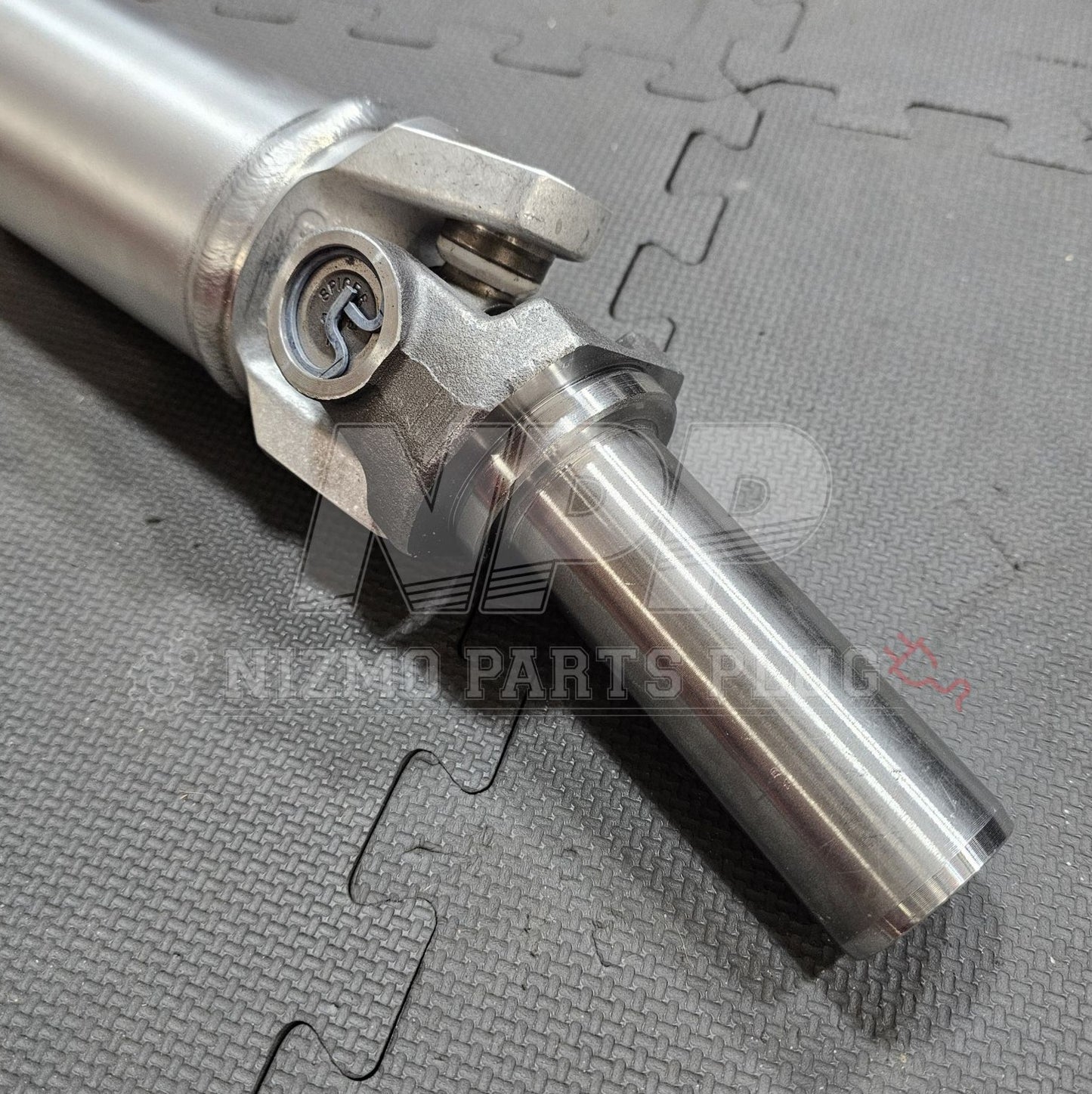 NPP Nissan R34 Skyline GTT Performance 1 Piece DriveShaft Assembly