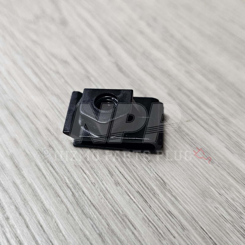 Cargue la imagen en el visor de la galería, Nissan S14 240SX USDM Kouki Front Lower Air-Spoiler Mounting Spring Nut - NizmoPartsPlug
