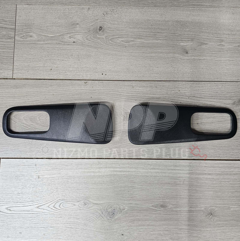 Load image into Gallery viewer, Nissan S15 Silvia Interior Door Finisher Cover W/O Grille Set - NizmoPartsPlug
