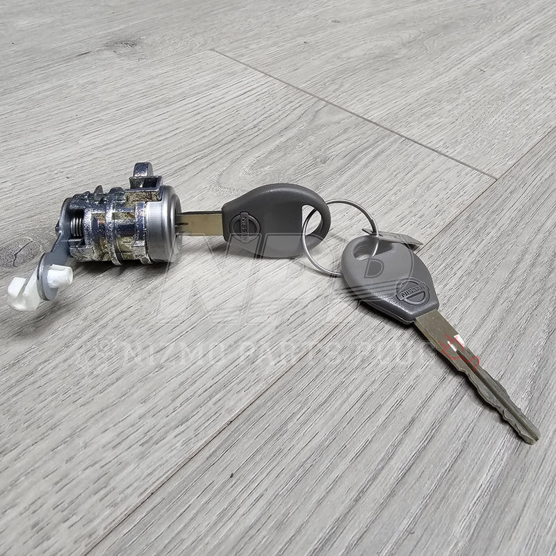 Load image into Gallery viewer, Nissan R34 Skyline Front LH Door Cylinder Lock Set - NizmoPartsPlug
