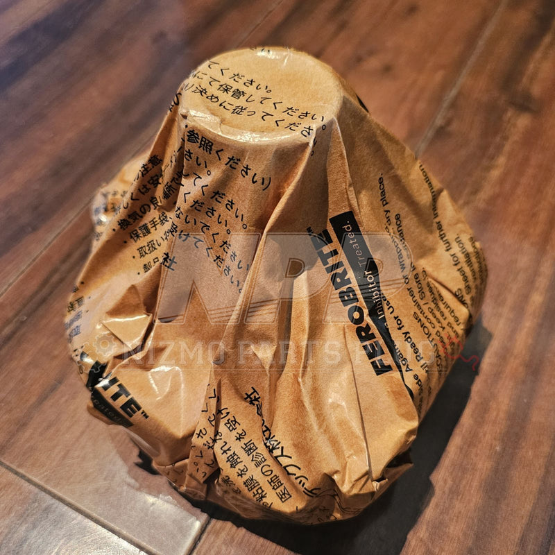 Load image into Gallery viewer, Nissan R34 Skyline GTT Rear Wheel Hub Assembly - NizmoPartsPlug
