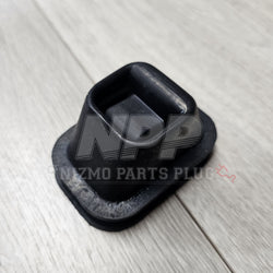 R32 Nissan Skyline GTR Push-Style Clutch Fork Dust Cover