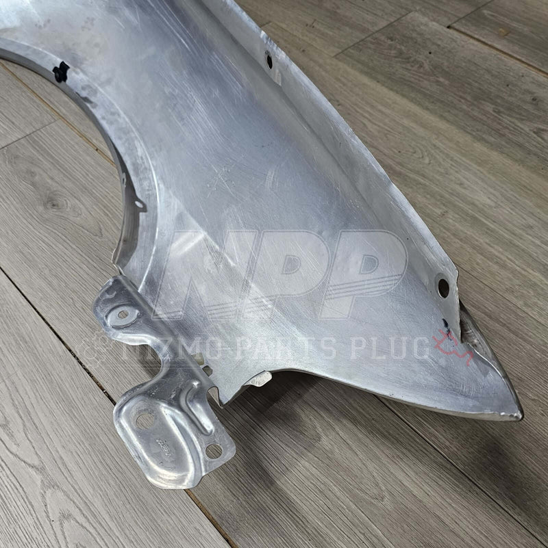 Load image into Gallery viewer, Nissan R33 Skyline GTR Fender &amp; Mounting Riser Set (Pre-Owned) - NizmoPartsPlug
