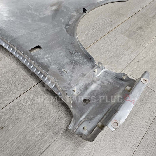 Nissan R33 Skyline GTR Fender & Mounting Riser Set (Pre-Owned) - NizmoPartsPlug